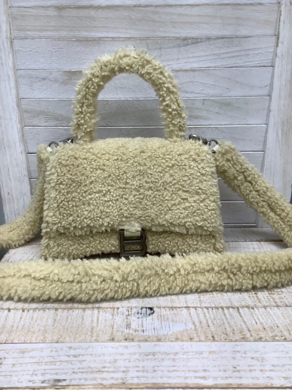 Crossbody Luxury Designer Balenciaga, Size Medium Hot on Sale
