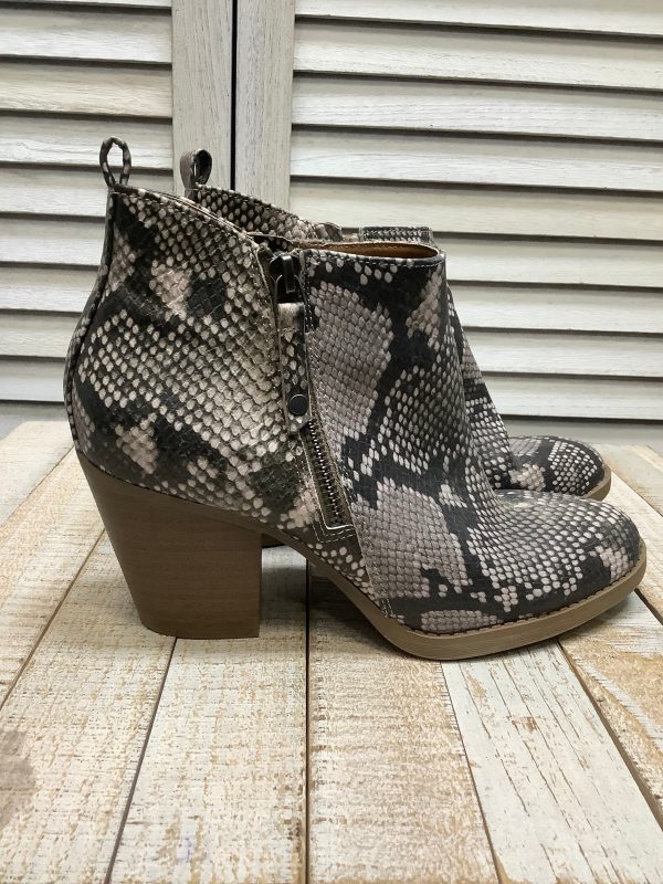 Boots Ankle Heels By Universal Thread In Snakeskin Print, Size: 7.5 Cheap - Image 2