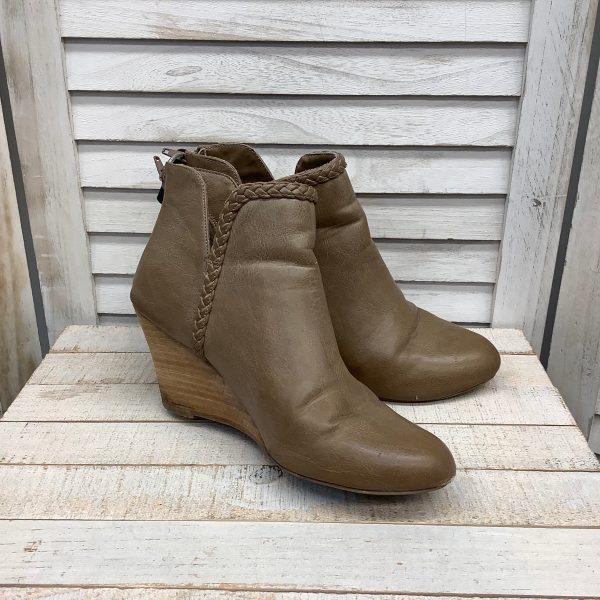 Boots Ankle Heels By Report  Size: 9 Online now