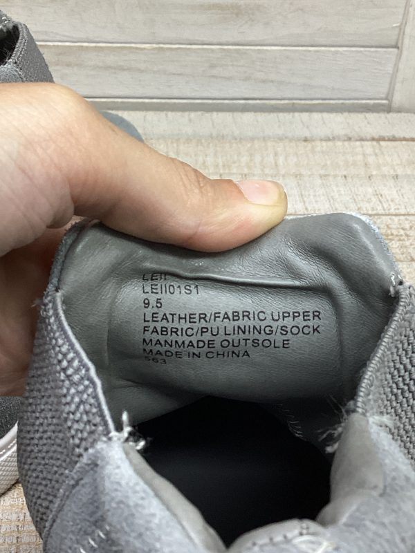 Shoes Sneakers By Steve Madden In Grey & White, Size: 9.5 Supply - Image 5